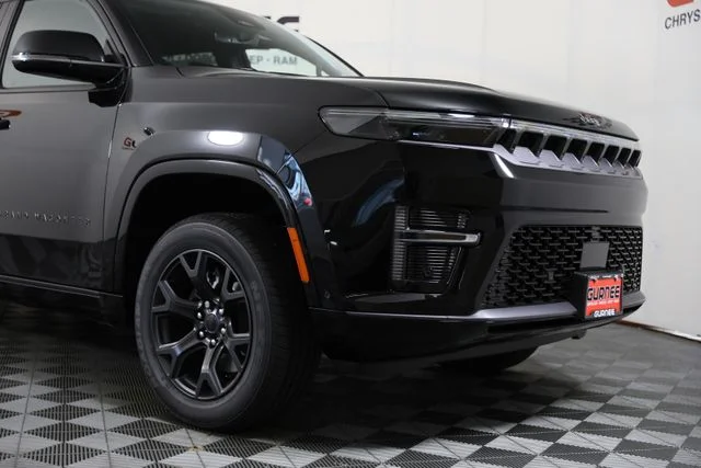 New 2026 High Gloss Black Exterior Paint Jeep Limited Altitude image 27