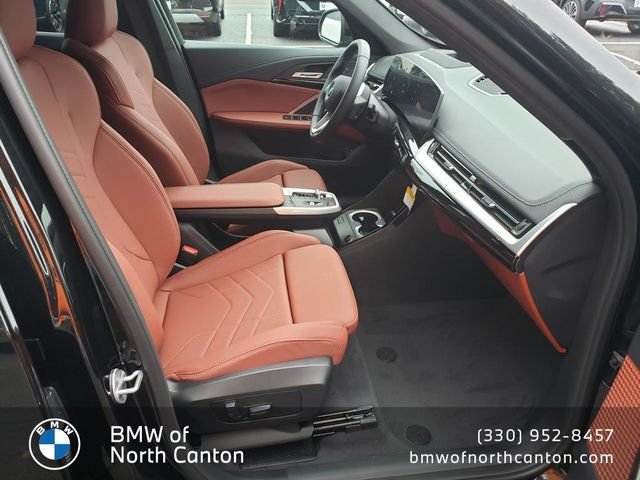 New 2027 Black Sapphire Metallic BMW xDrive28i image 20