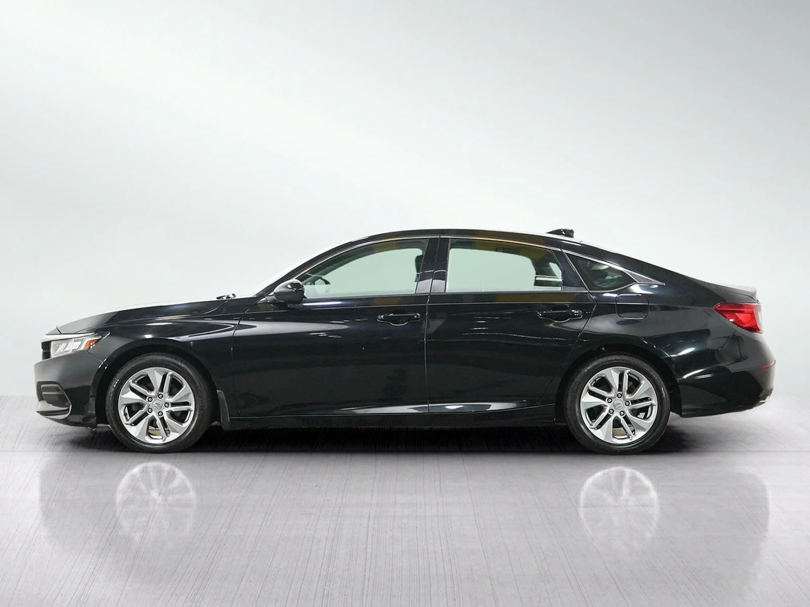 Used 2020 Honda Accord LX with VIN 1HGCV1F15LA801169 for sale in Burnsville, Minnesota