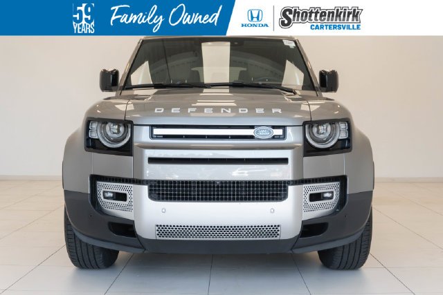 Used 2025  Land Rover S image 30