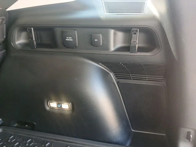 Used 2022 Blue Ford Badlands image 21