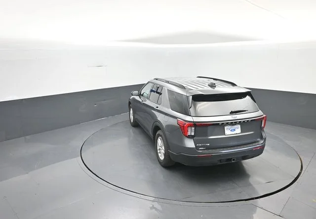 New 2026 Carbonized Gray Metallic Ford Active image 28