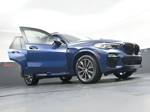 Used 2021 Blue BMW xDrive40i image 48