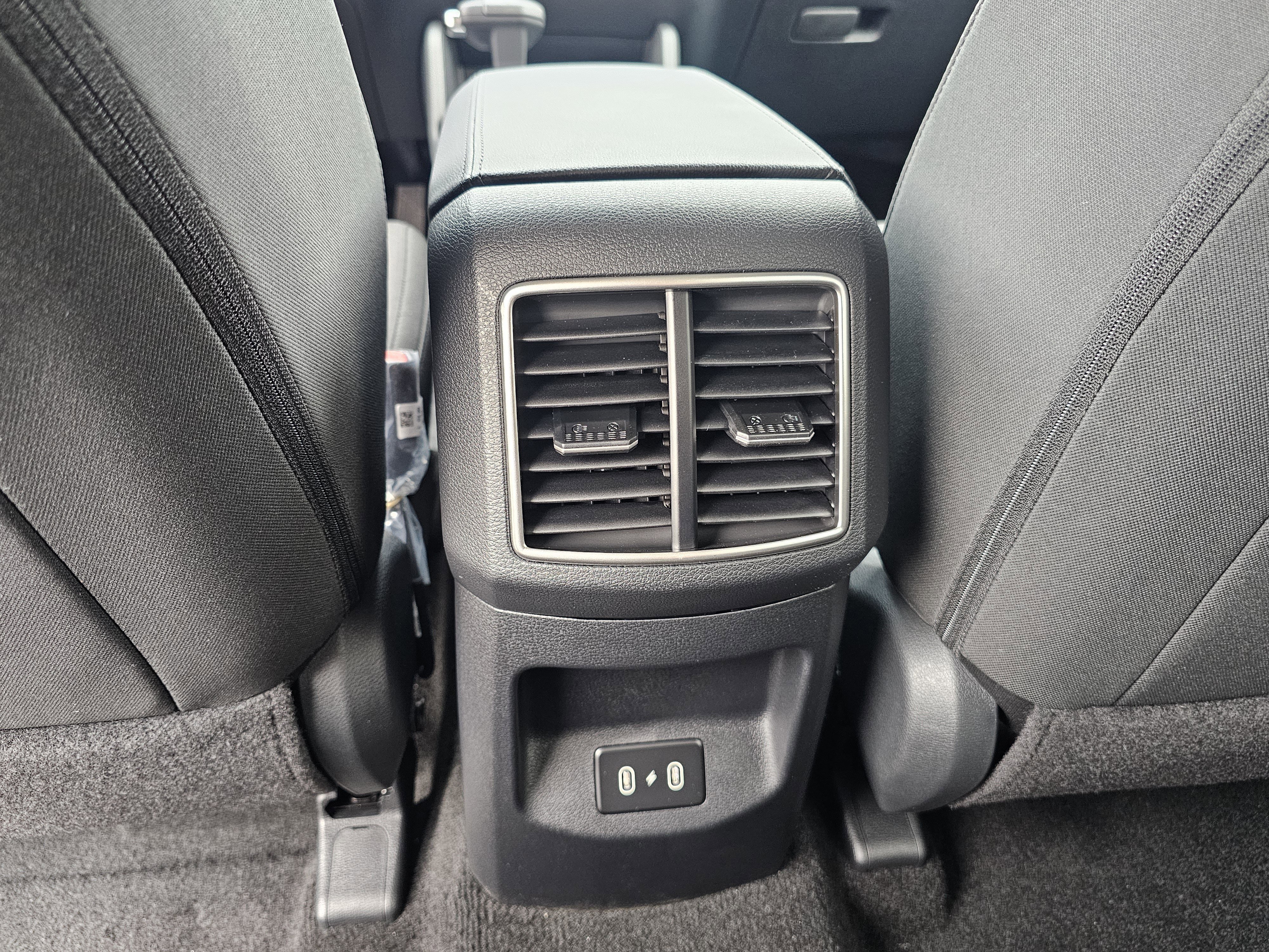2026 Kia Sportage LX - Photo 16
