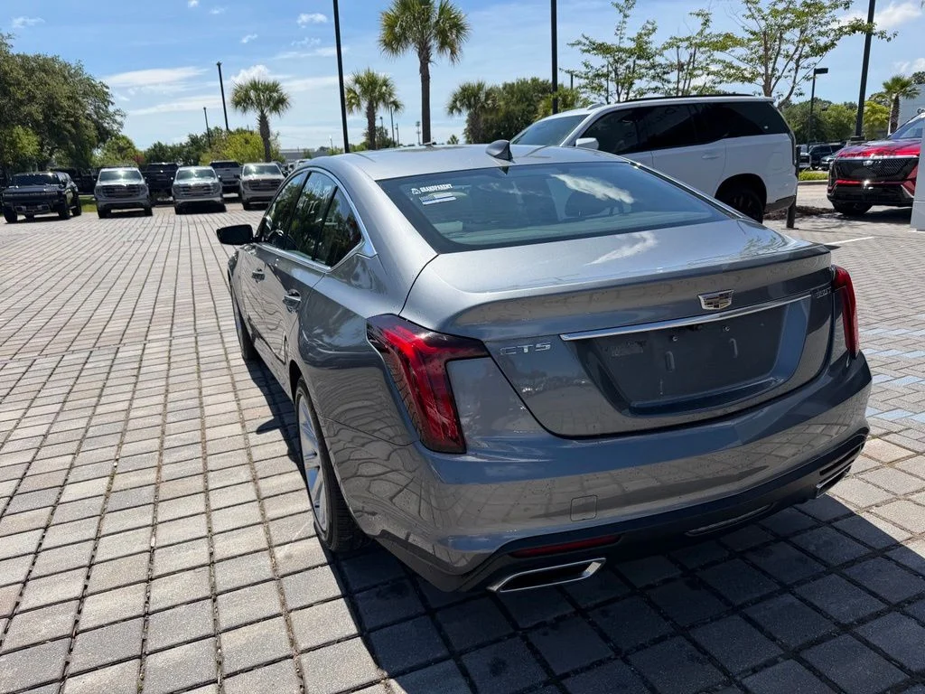 Used 2020 Steel Metallic Cadillac Luxury image 8