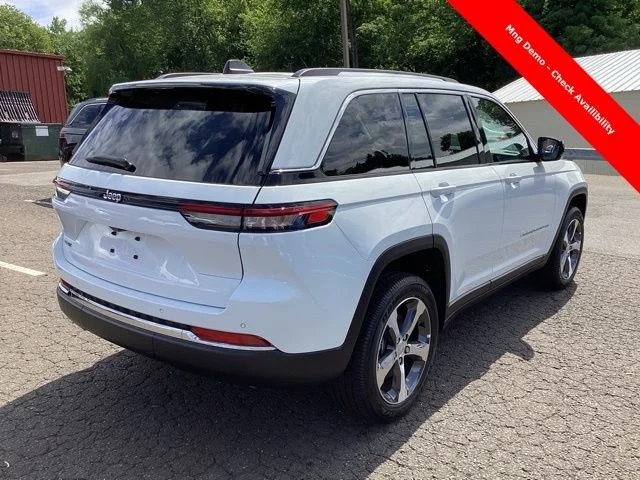 Used 2023 White Jeep 4xe image 4