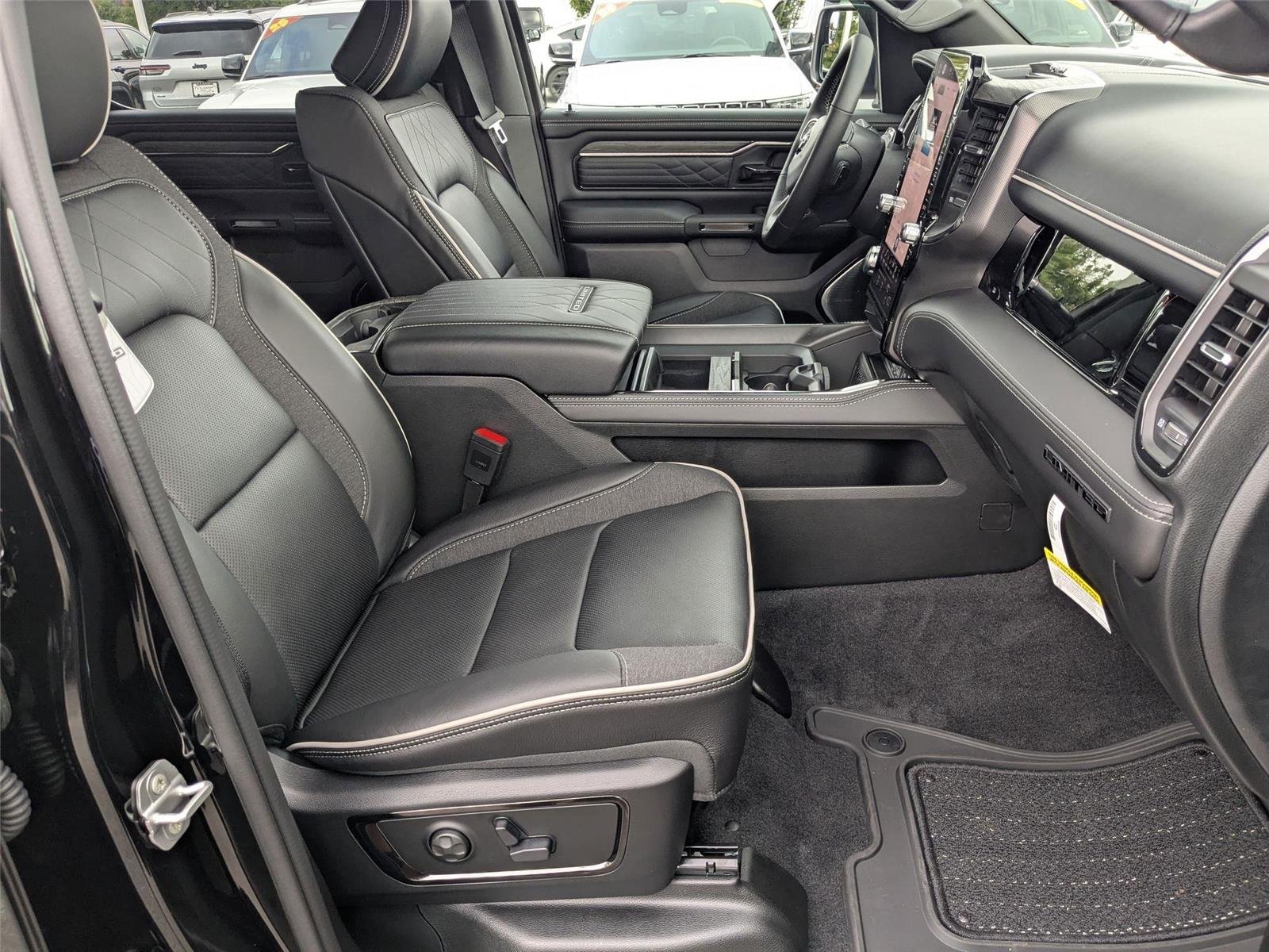 2026 RAM 1500 Limited - Photo 35