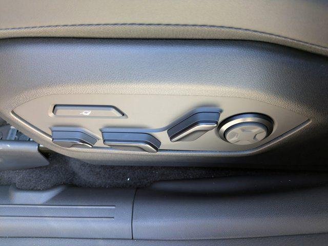 New 2026 Earthy Brass Matte Hyundai Calligraphy image 48
