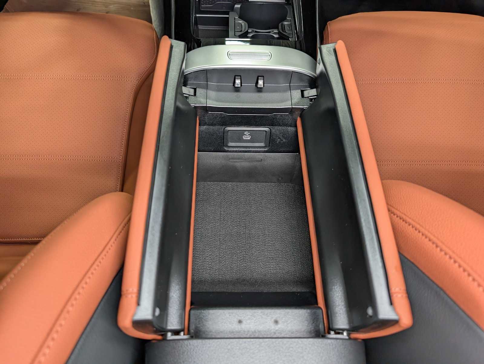 New 2026 Twilight Blue Metallic Mercedes-Benz C 300 image 14