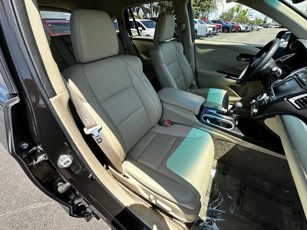 Used 2018  Acura Technology Package image 14