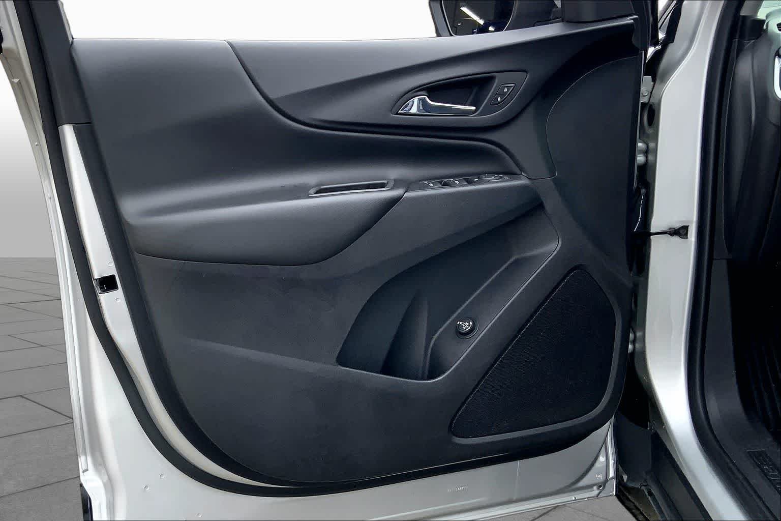Used 2020 Silver Ice Metallic Chevrolet LT image 21