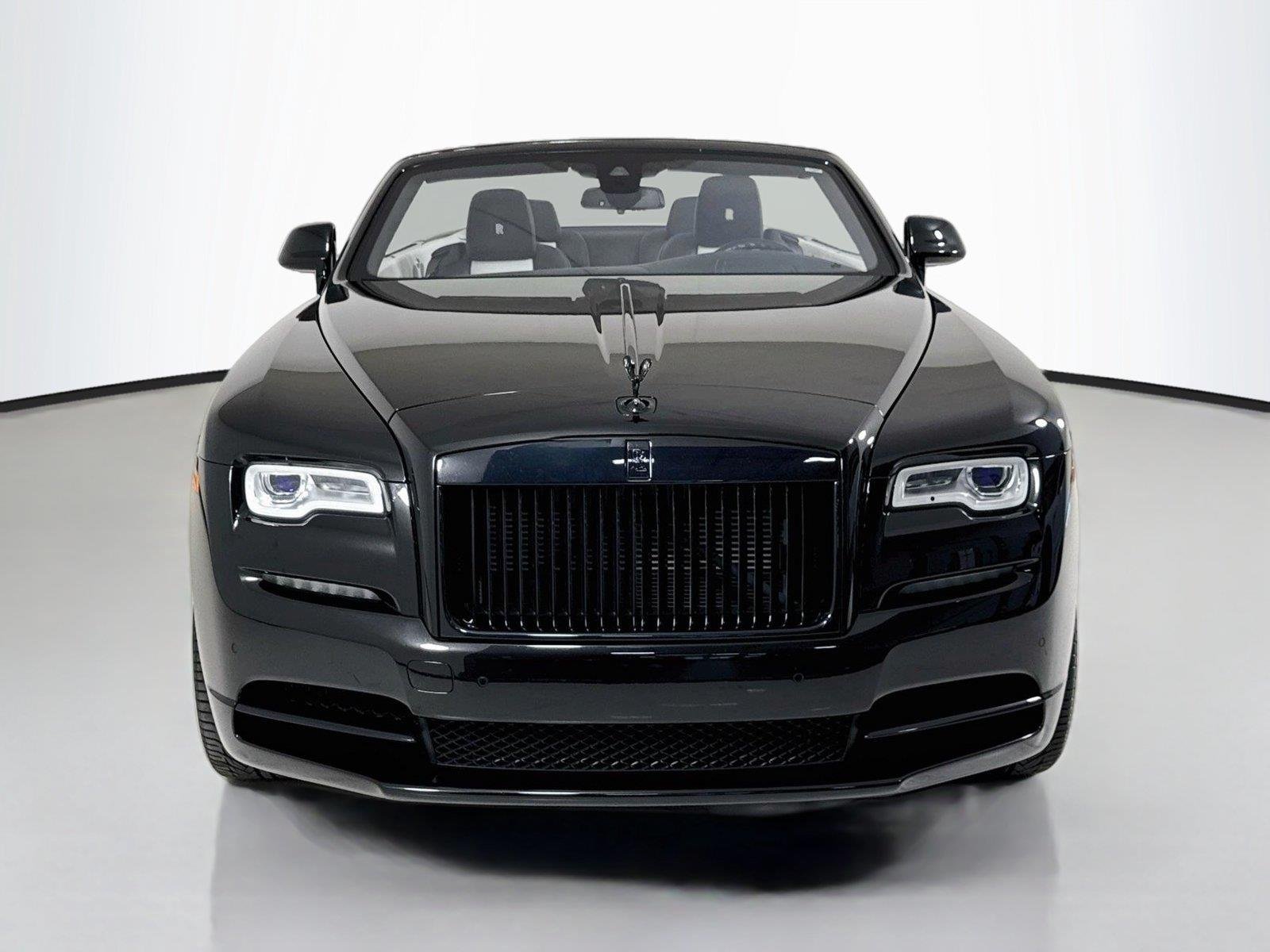 Used 2018 Obsidian Rolls-Royce  image 10
