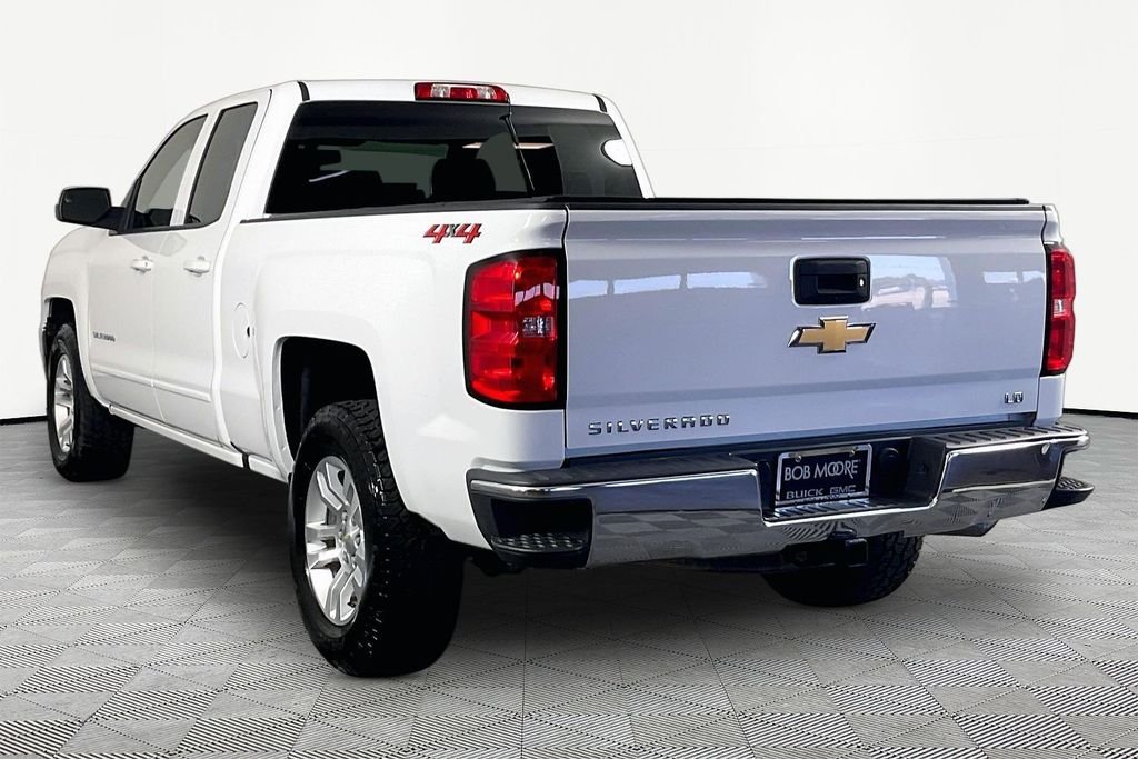 Used 2019 White Chevrolet LT image 4