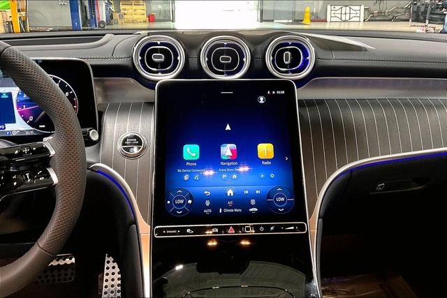 New 2026 Cirrus Silver Metallic Mercedes-Benz GLC 300 image 35