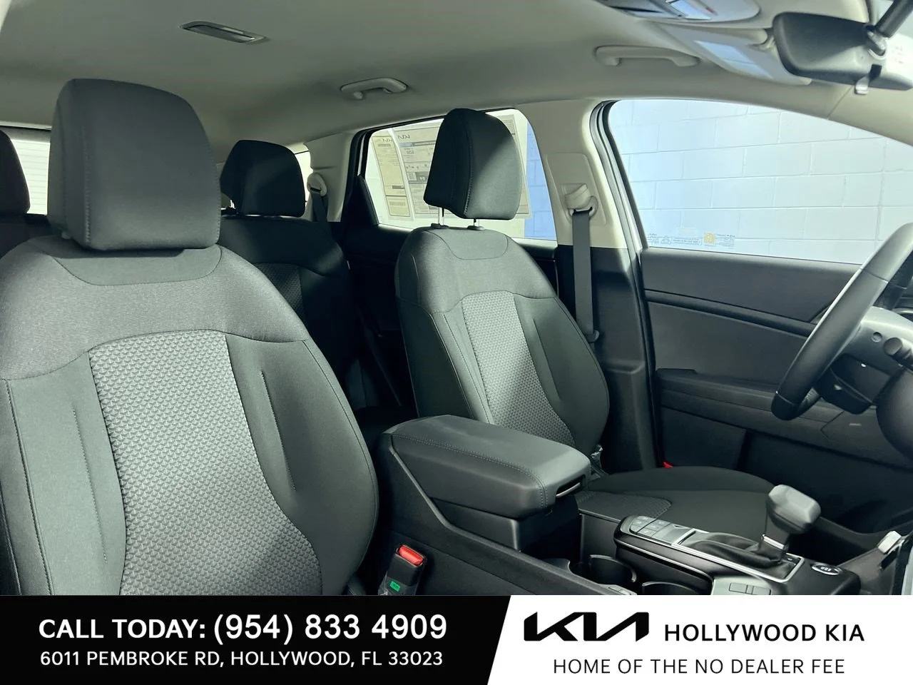 New 2026 Glacial White Pearl Kia LX image 26