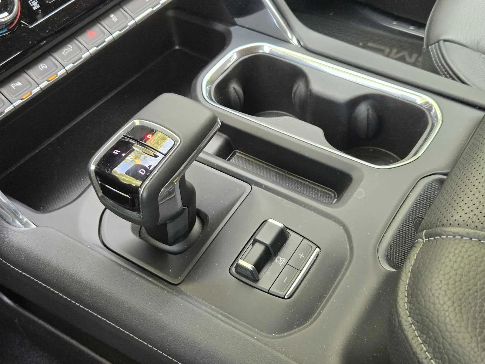 2026 GMC Sierra 1500 Denali - Photo 14