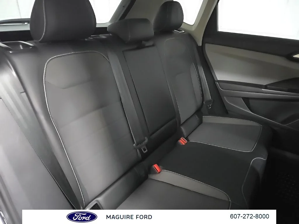 Used 2022  Volkswagen 1.5T SE image 20