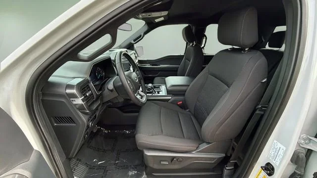 Used 2023 Gray Ford XLT image 19