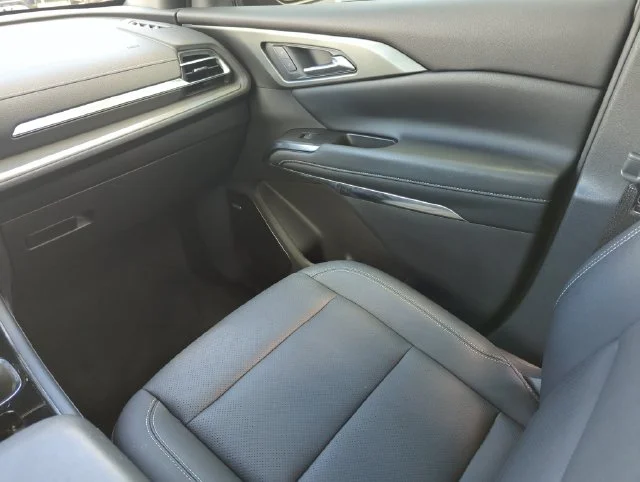 Used 2024 Red Chevrolet LT image 29