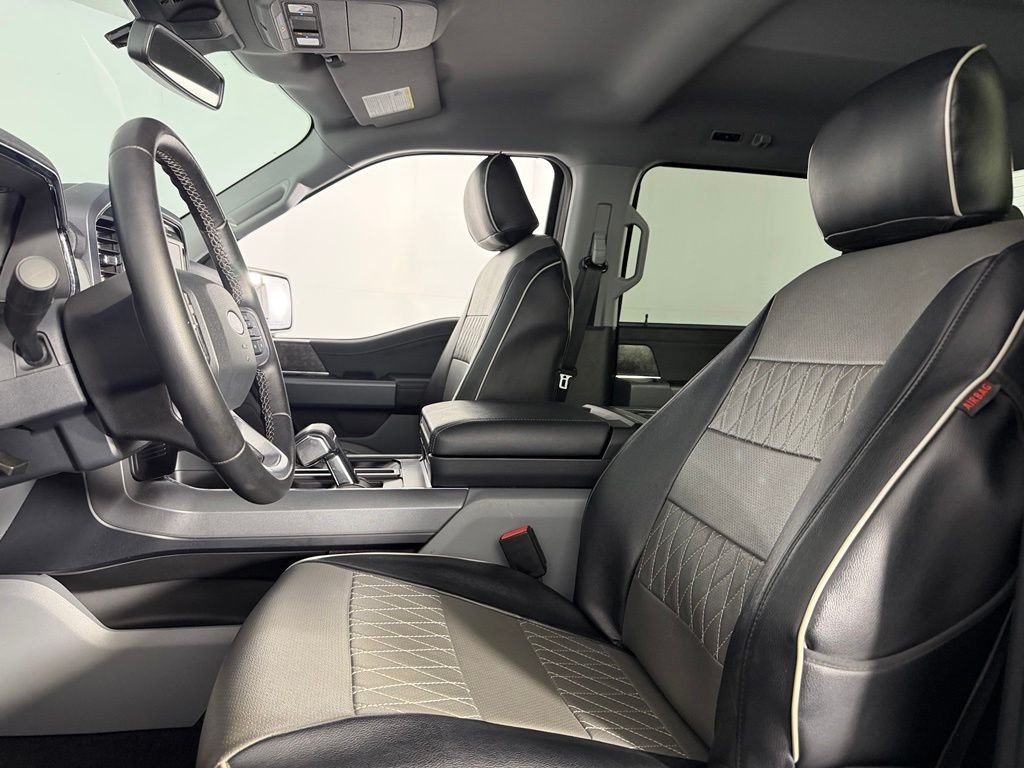 Used 2023 White Ford XLT image 23