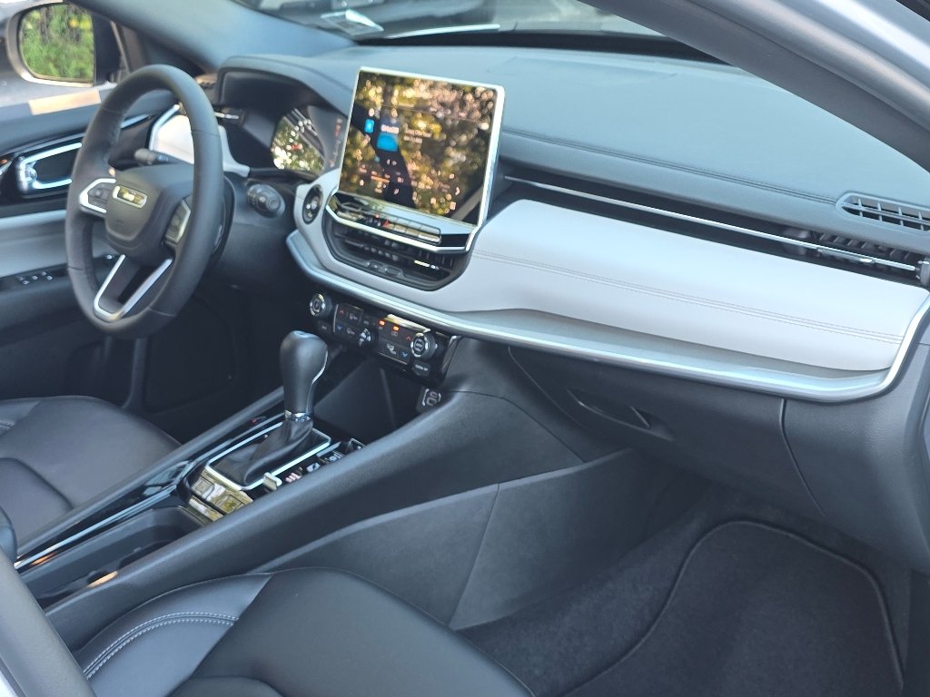 2026 Jeep Compass Limited - Photo 22