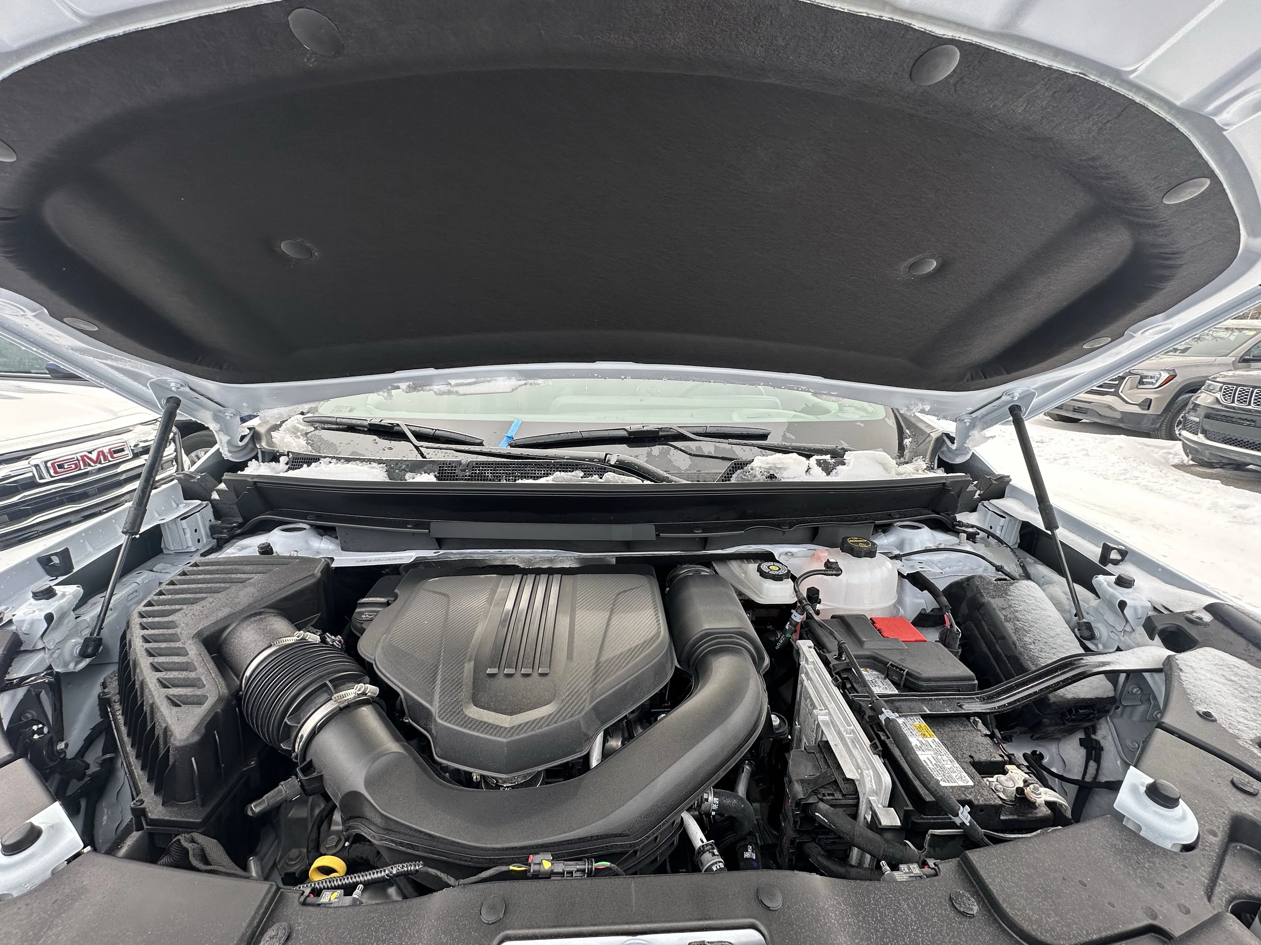 New 2026 Polar White Tricoat Chevrolet RS image 7