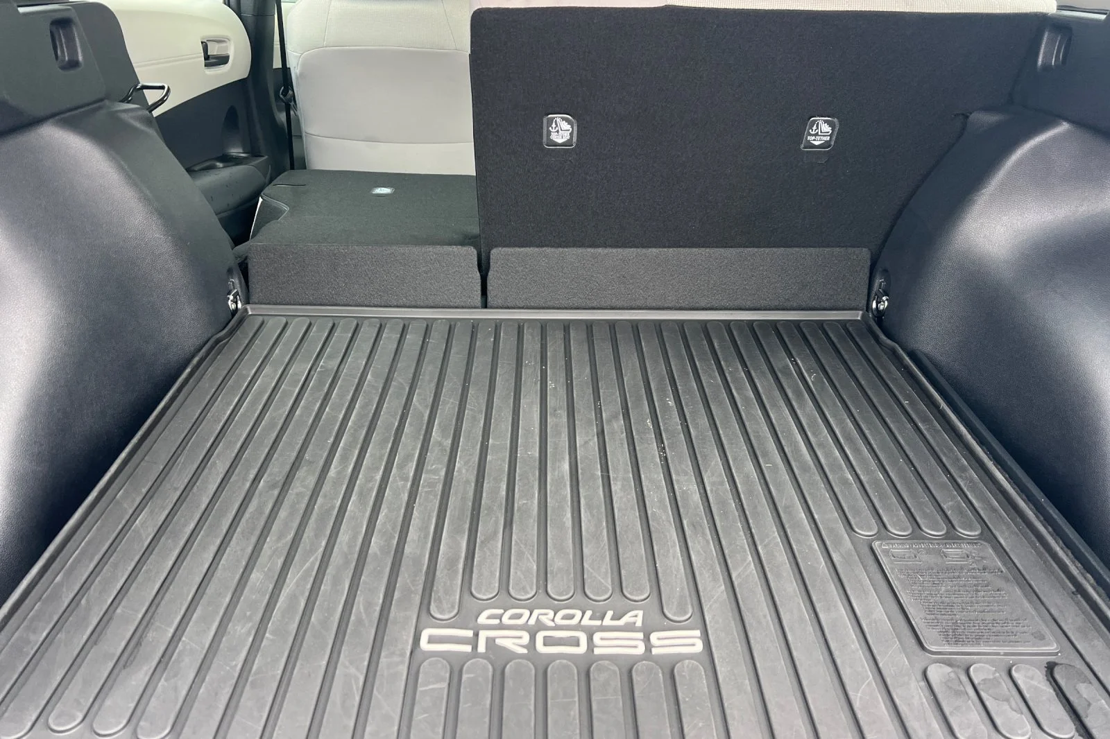 Certified Used 2026 Wind Chill Pearl Toyota L image 15