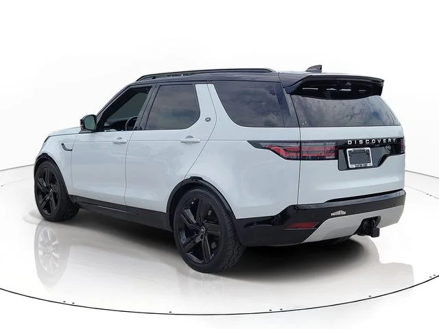 Used 2023 White Land Rover Metropolitan Edition image 7