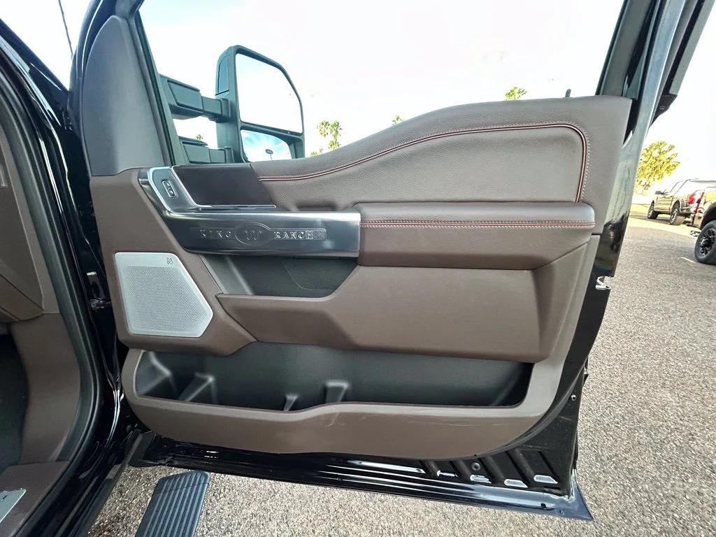 New 2027 Agate Black Metallic Ford F-350® King Ranch® image 25
