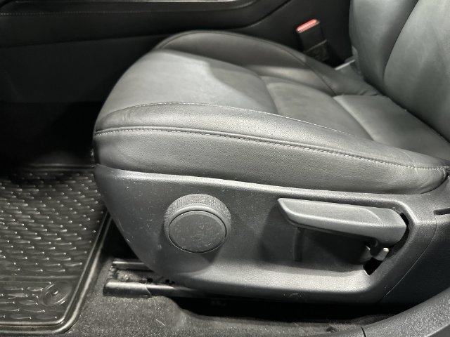 Used 2023 Jet Black Mica Mazda 2.5 S Select Package image 18