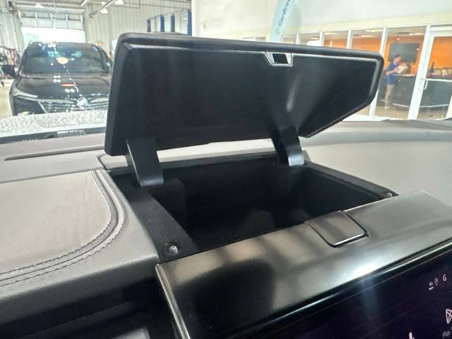 2026 GMC Yukon Denali Ultimate - Photo 26