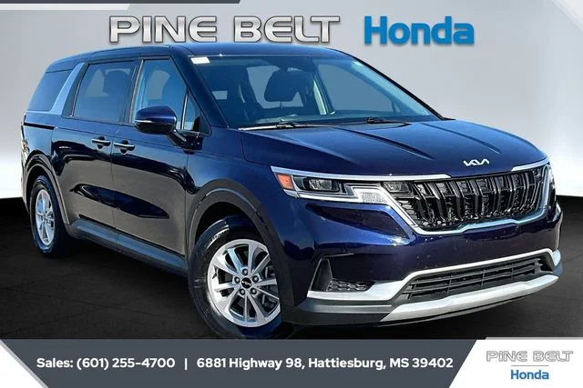2024 Kia Sedona LX Seat Pkg's photo