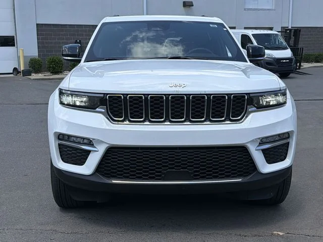 Used 2025 White Jeep Limited image 15