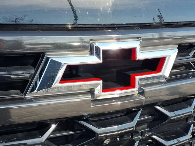 Used 2023 Black Chevrolet ZR2 image 29