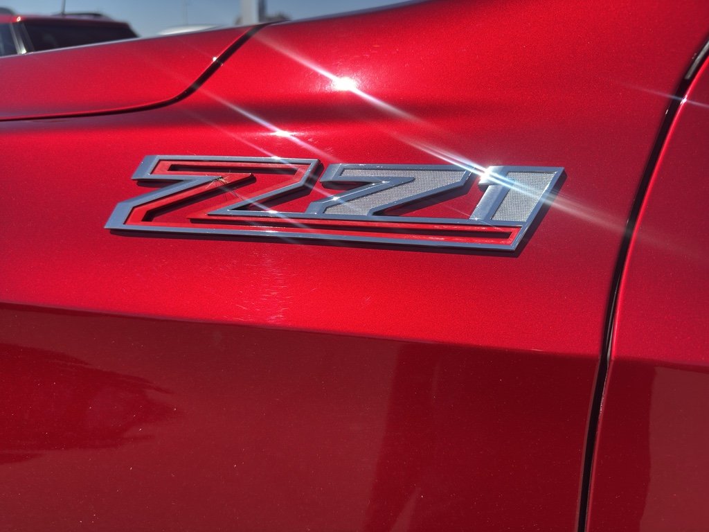 Used 2022 Cherry Red Tintcoat Chevrolet Z71 image 9