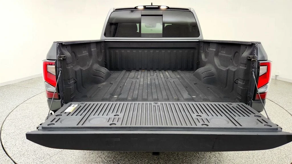 Used 2024 Gun Metallic Nissan 4x4 Crew Cab PRO-4X w/ Rugged Step Boards image 21