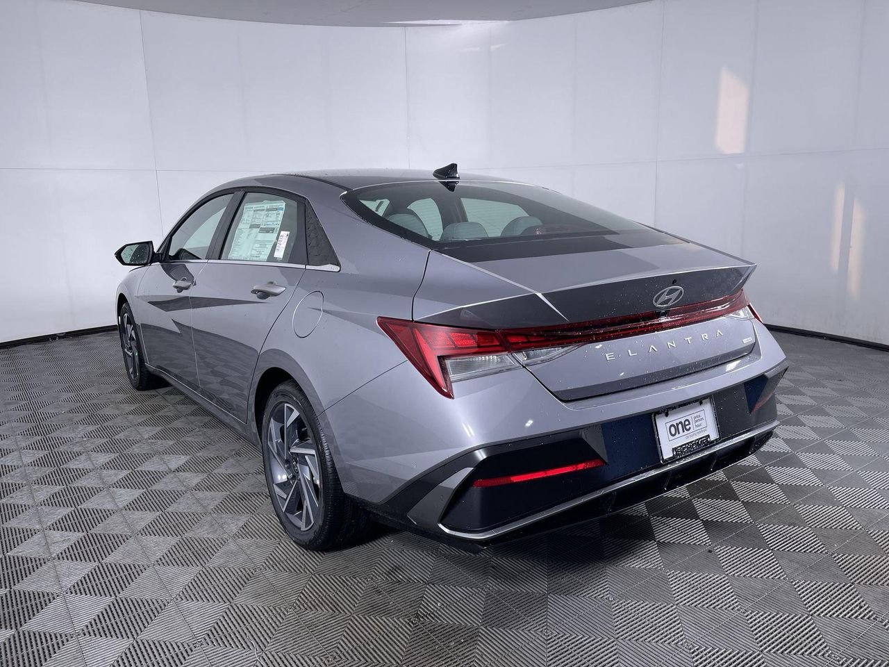 New 2026 Fluid Metal Hyundai Limited image 7