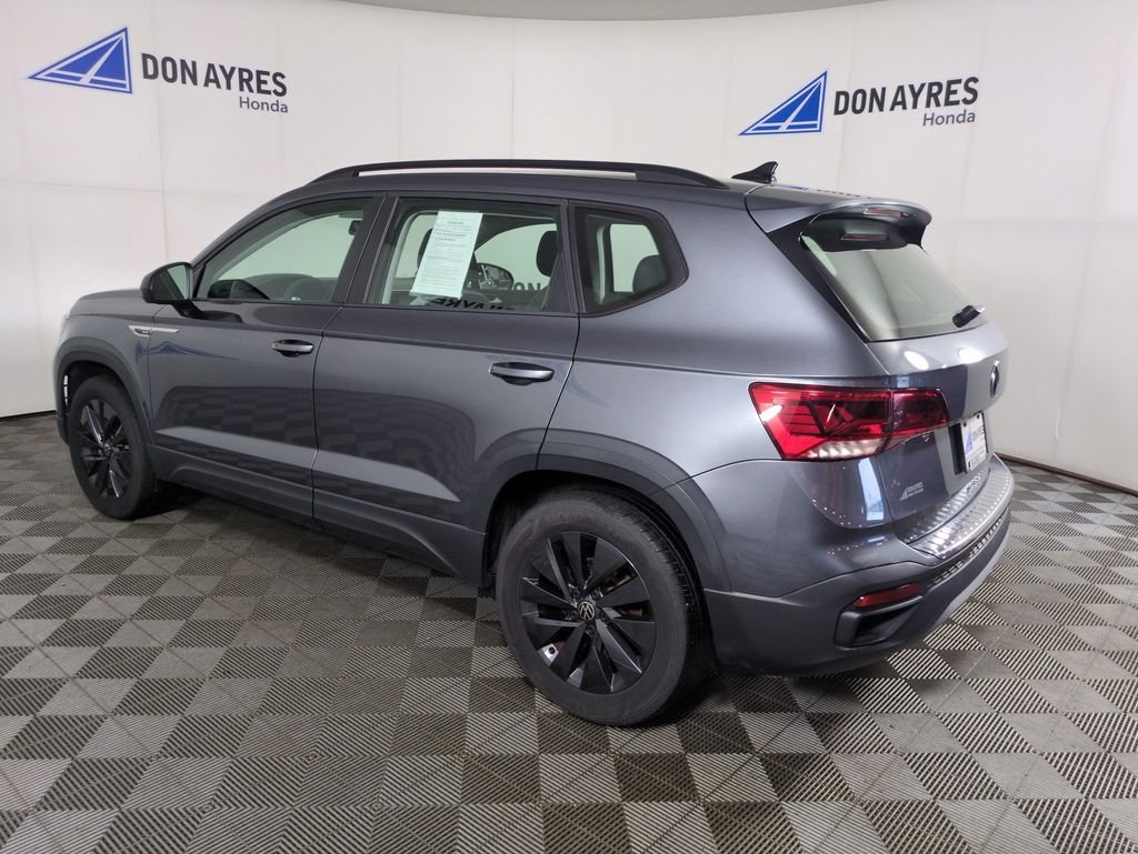 Used 2022 Platinum Gray Metallic Volkswagen 1.5T S image 3