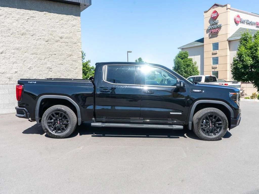 Used 2025 Black GMC Elevation image 8