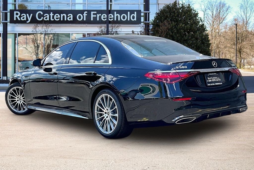 Certified Used 2023 Black Mercedes-Benz S 580 image 12