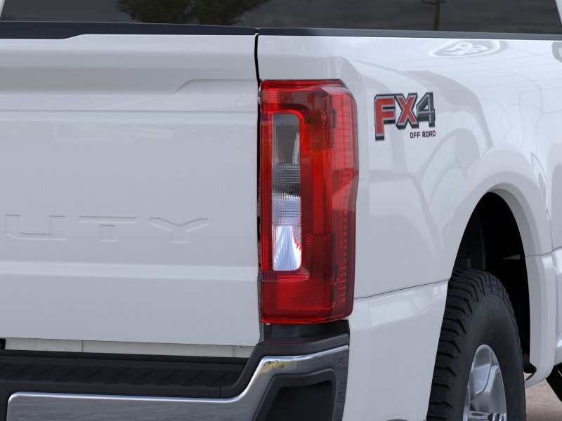 New 2026 Oxford White Ford F-350® XLT image 21