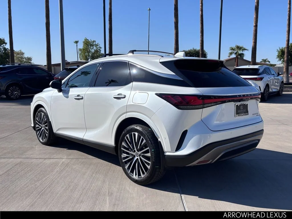 Certified Used 2025 White Lexus 350h Premium Plus image 4