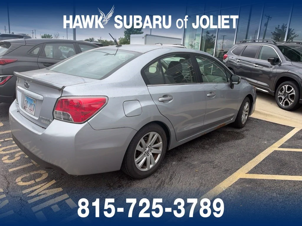 Used 2015 Ice Silver Metallic Subaru Premium image 3