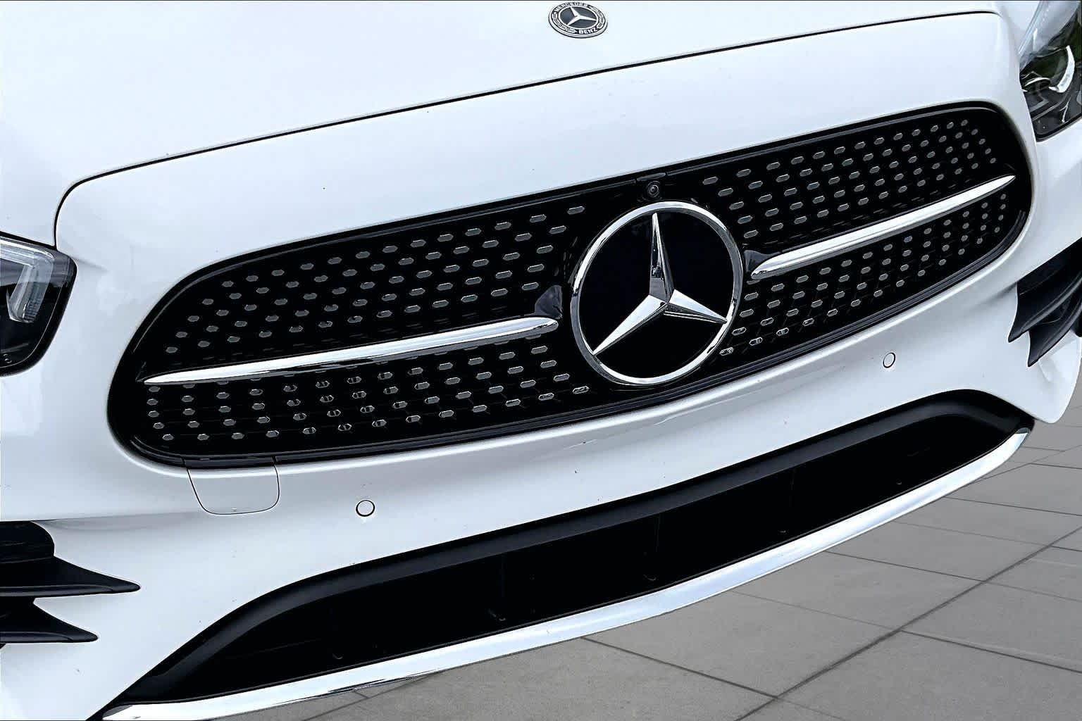 Used 2022 Polar White Mercedes-Benz E 350 image 30