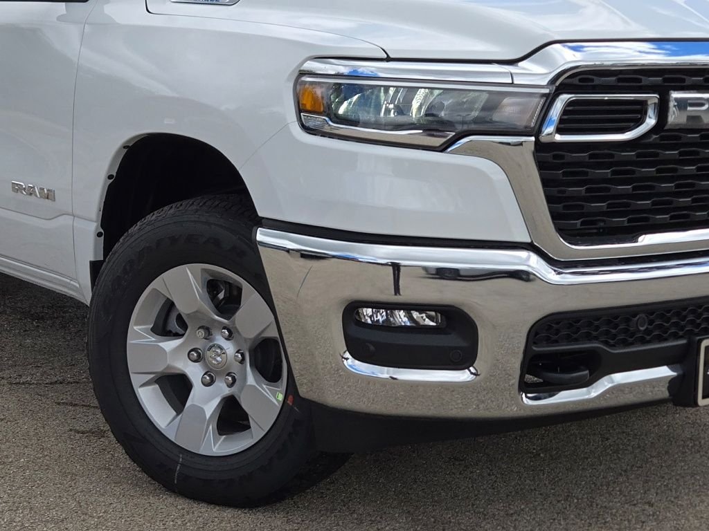 New 2026 Bright White Clear-Coat Exterior Paint RAM Big Horn/Lone Star image 3
