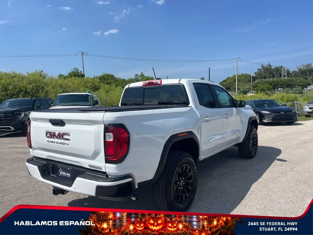 New 2026 Summit White GMC Elevation image 7
