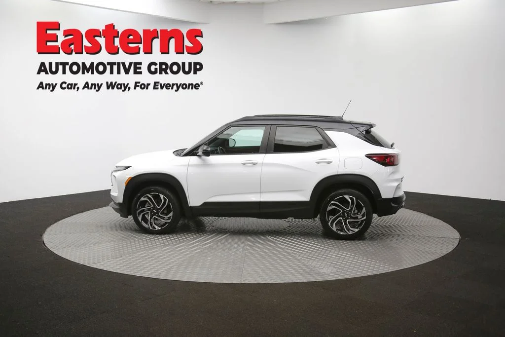 Used 2024 White Chevrolet RS image 60