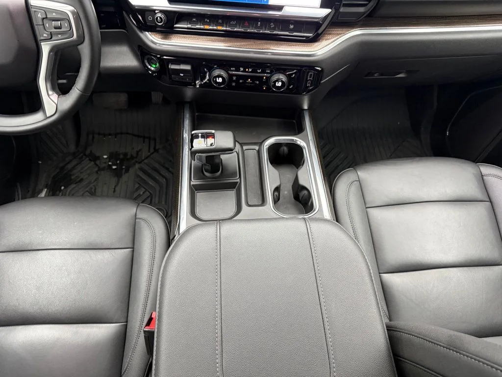 Used 2023 White Chevrolet LT Trail Boss image 30