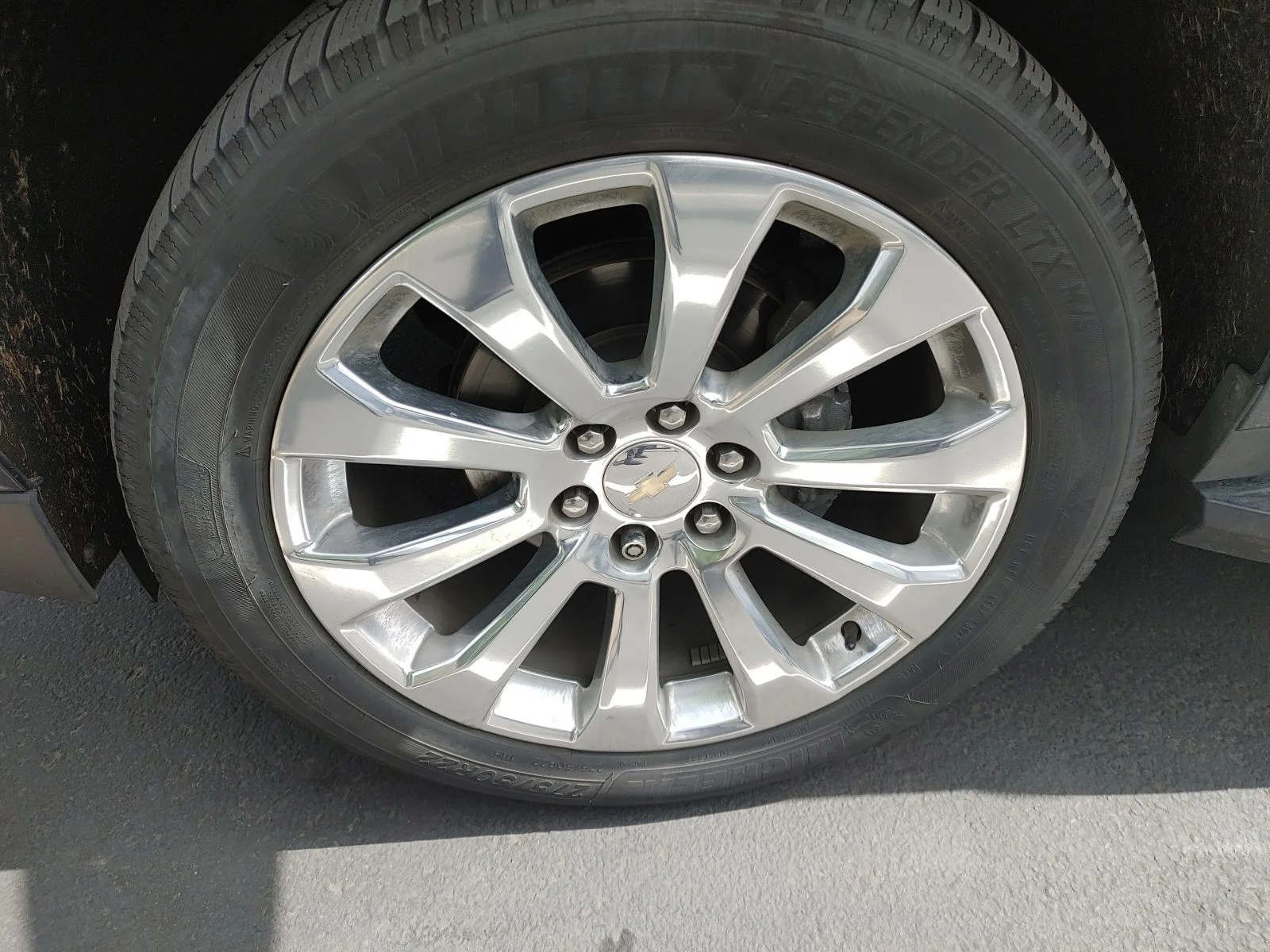 Used 2021 Shadow Gray Metallic Chevrolet Premier image 20