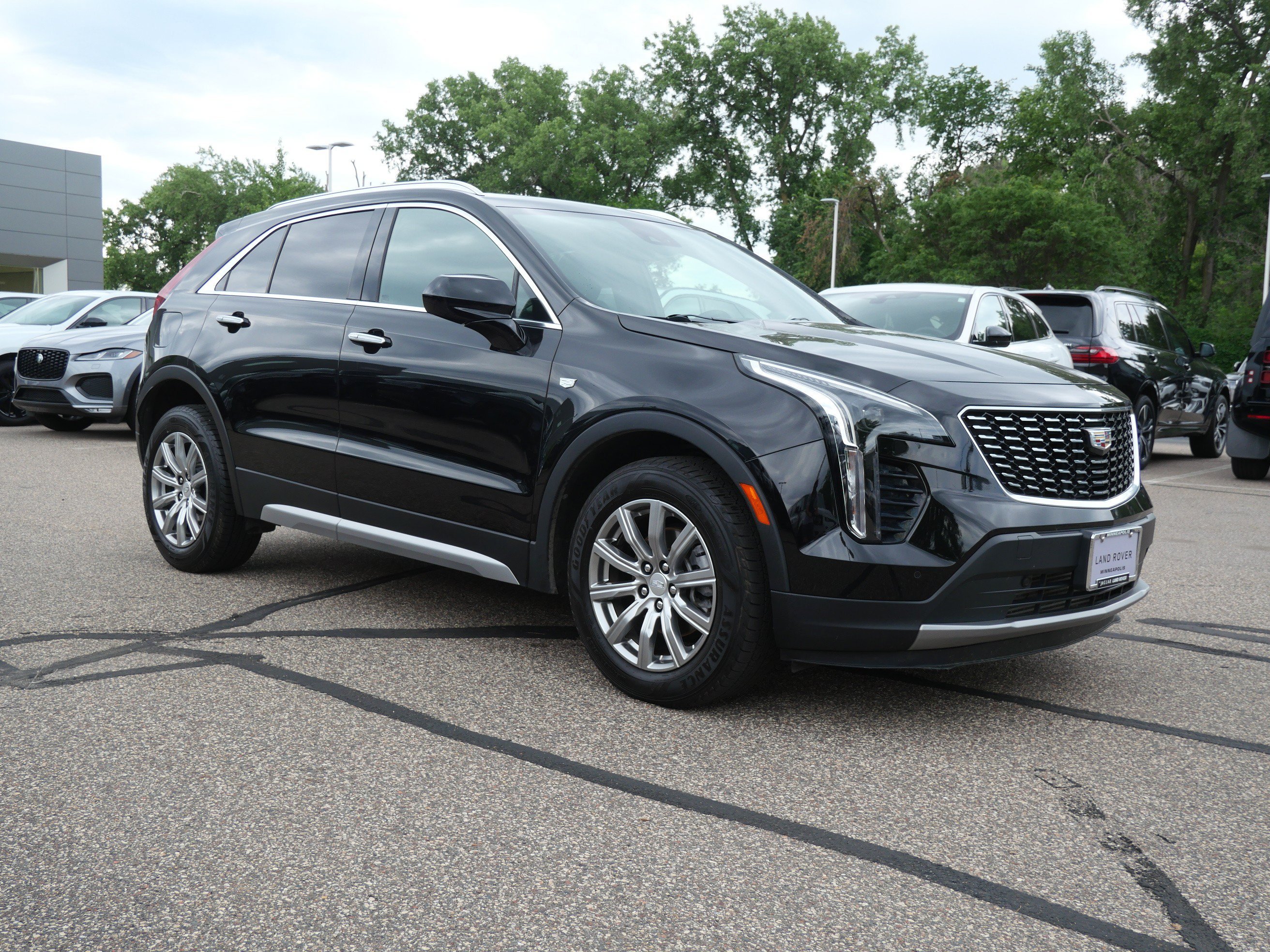 Used 2020 Stellar Black Metallic Cadillac AWD Premium Luxury image 7